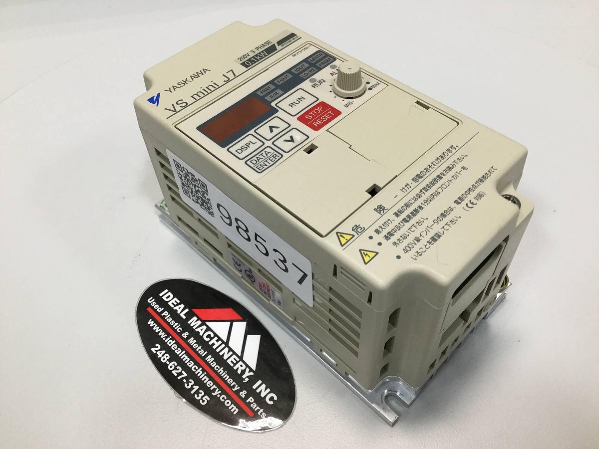 Used YASKAWA VS Mini J7 Inverter CIMR-J7AA20P1 USED