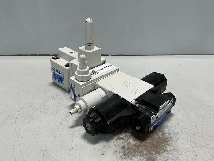 Used TOKIMEC Valve DG4VS-3-OC-M-P7-H-7-P12-52 Used