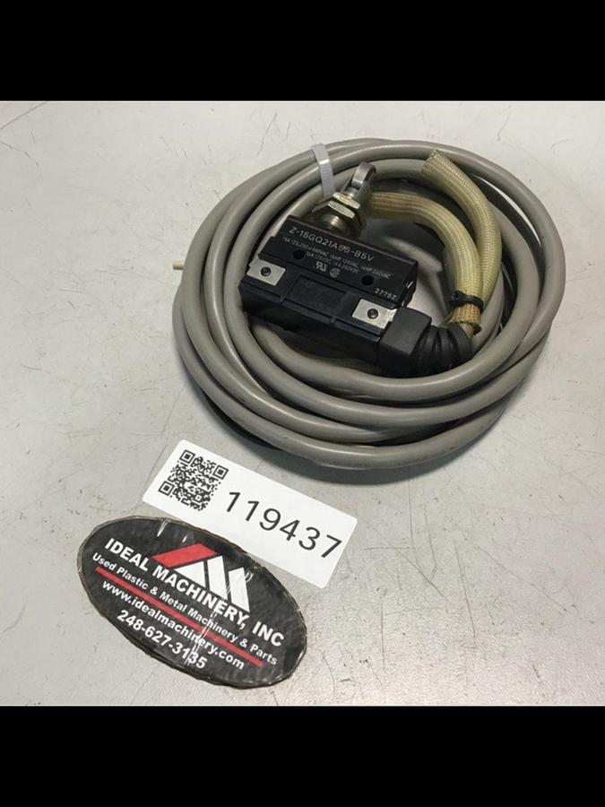 Used OMRON Micro Switch Z-15GQ21A55-B5V Used