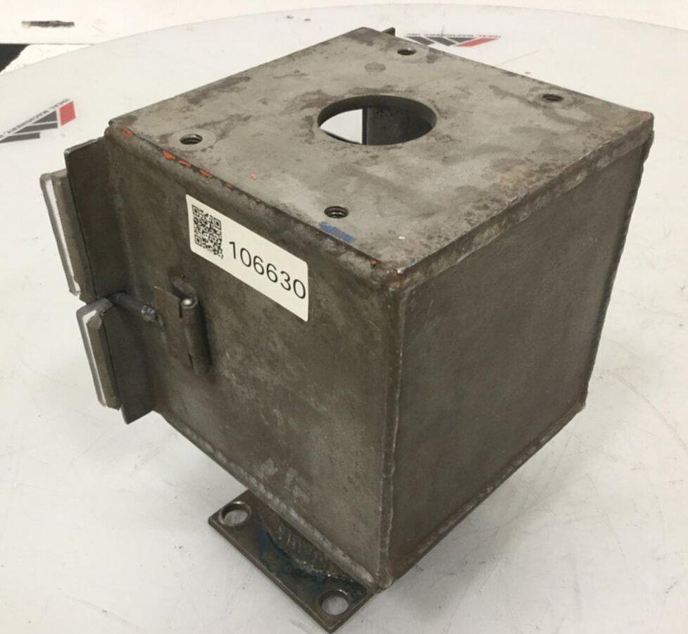 Used METAL FABRICATOR 6X6X2 Drawer Magnet  MAGNET USED 