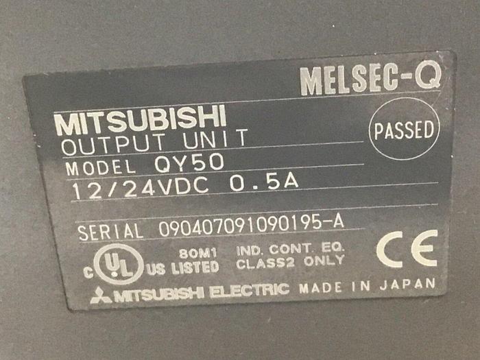 Used MITSUBISHI Output Module QY50 #112711