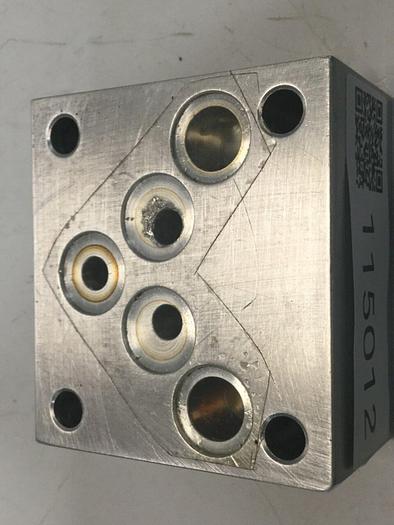 Used CINCINNATI MILACRON Manifold Block 880309 #115012