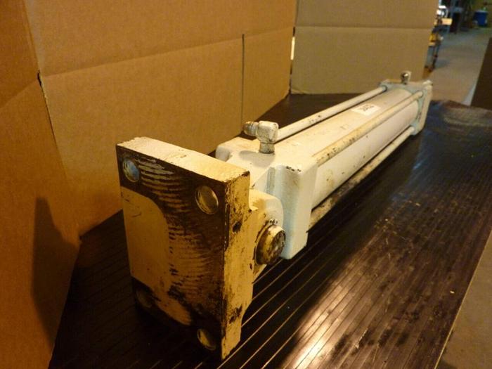 Used GENERIC Hydraulic Cylinder HC6 #38432