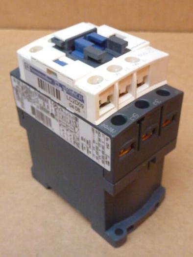 Used TELEMECANIQUE Contactor LC1D09BD #31698
