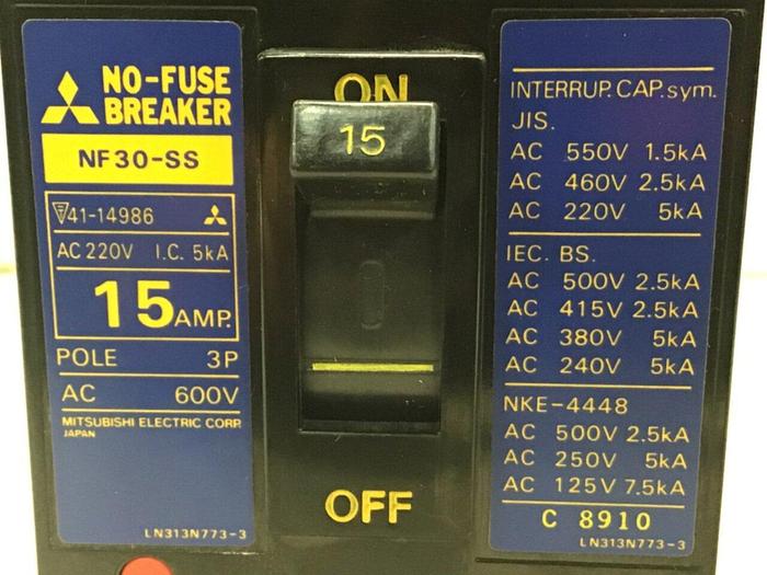 Used MITSUBISHI 15 Amp Circuit Breaker NF30-SS-15 USED #129606