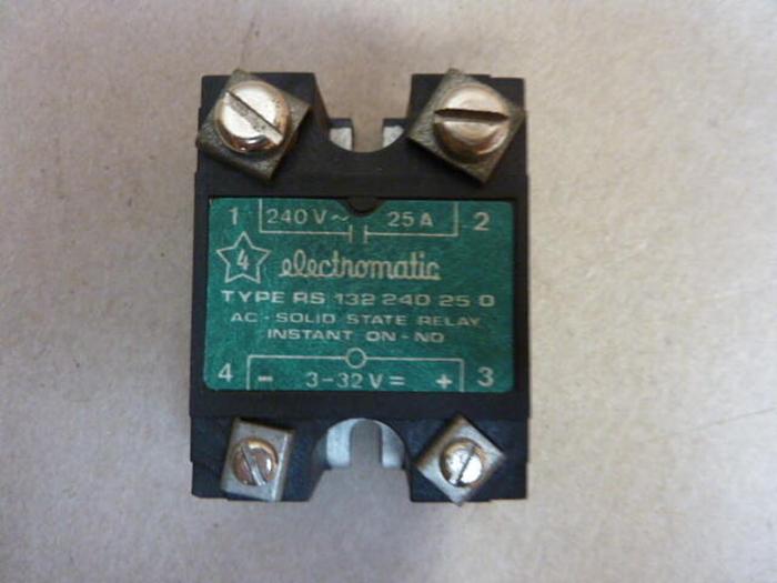 Used ELECTROMATIC AC Solid State Relay RS132240250 #29569