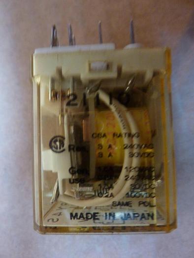 Used IDEC Relay RY4S-U #24565