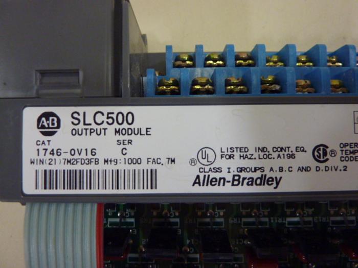 Used ALLEN BRADLEY Output Module 1746-OV16 SER C #56555
