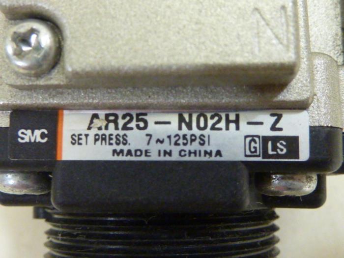 Used SMC Pneumatic Regulator AR25-N02H-Z #59693