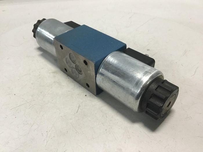 Used REXROTH Directional Control Valve 4WE6J62/EG24N9K4 USED #142061