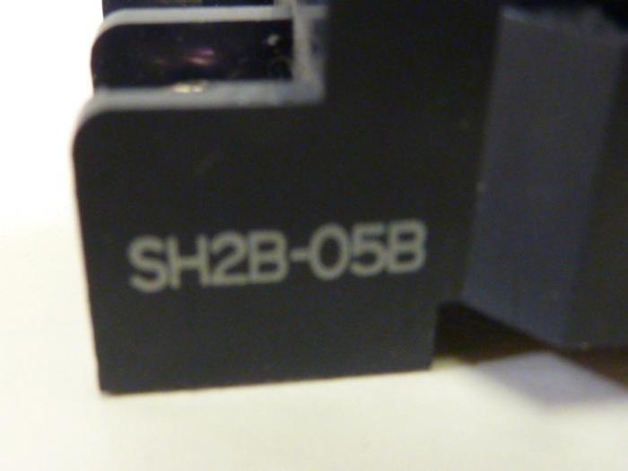 Used IDEC Base SH2B-05B #53736