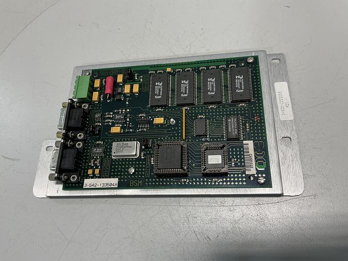 Used CINCINNATI MILACRON 3 542-133504A