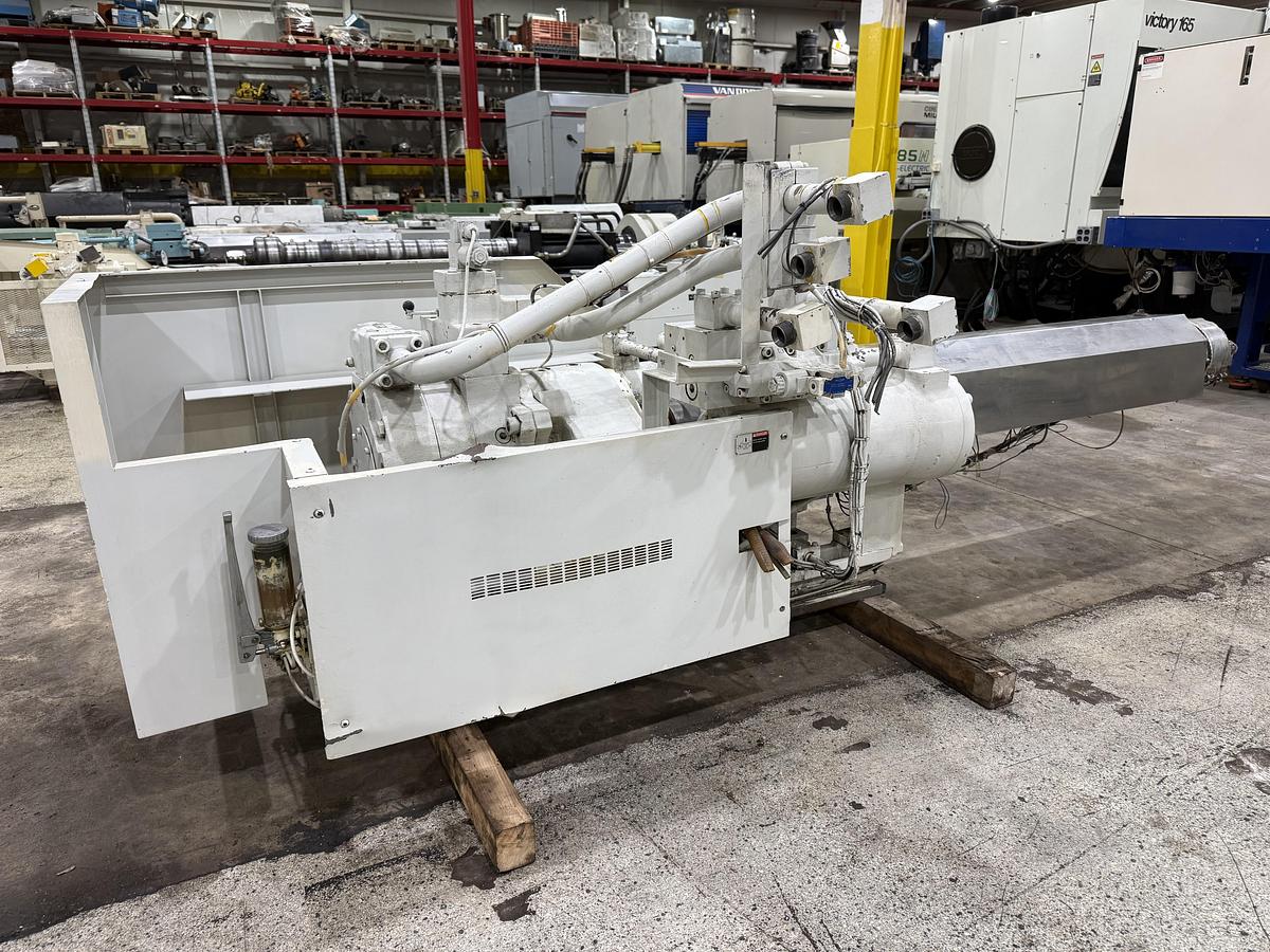 Used TOSHIBA ISG500V10-27A INJECTION UNIT