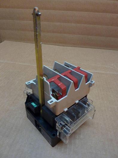 Used ALLEN BRADLEY 30 Amp Disconnect Switch 194R-NJ030P3 SER B #24217