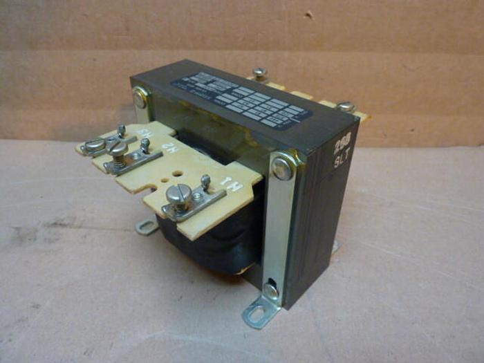 Used SQUARE D .300 kVA Transformer 9070-K300 #33953
