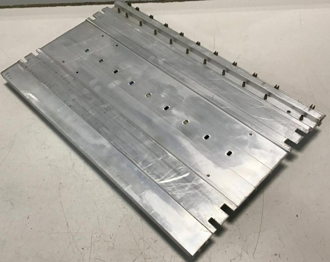 Used SIEMENS Rack Simatic S5 6ES5 700-2LA12 USED