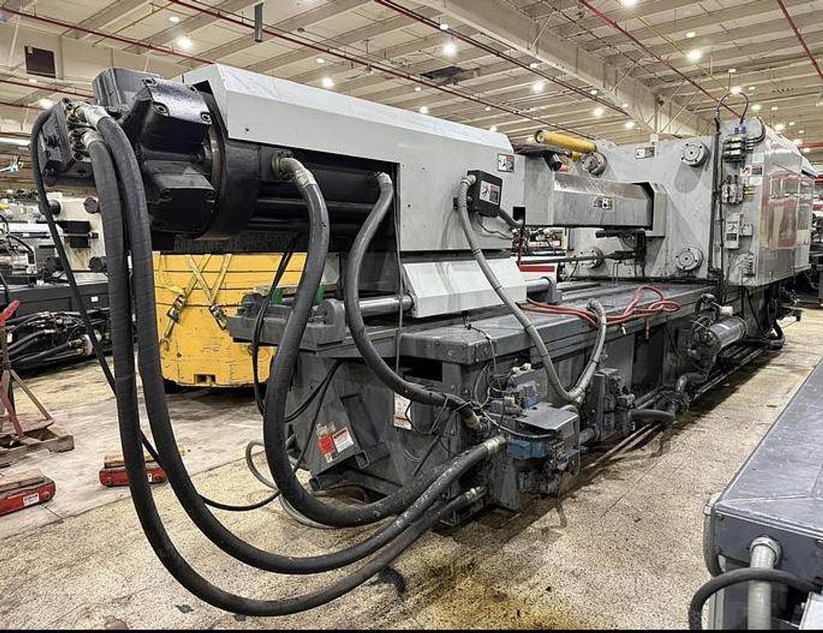 Used 1999 VAN DORN 500 Ton Injection Molding Machine 500HT-4300 USED