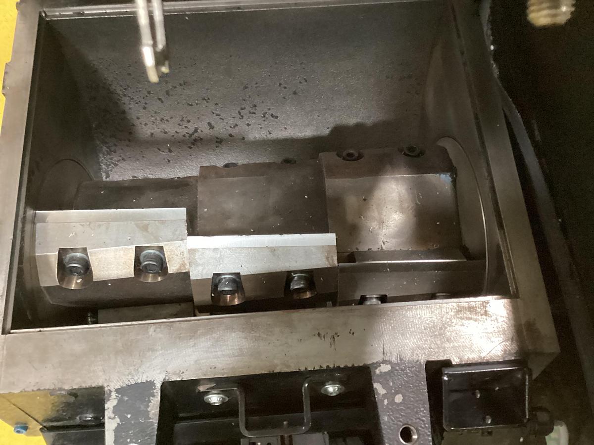 Used MILACRON MG-814 GRINDER