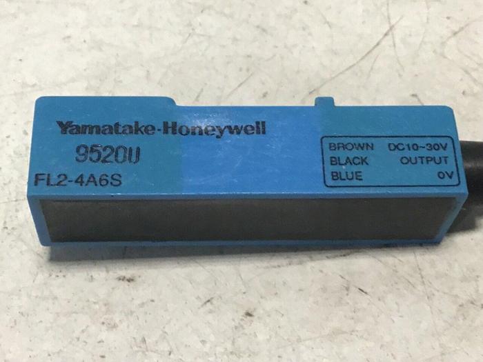 Used YAMATAKE Proximity Switch FL2-4A6S #128207