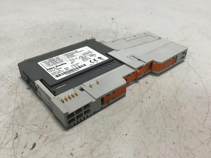 Used ALLEN BRADLEY Output Module 1734-0B8E SER C #134190