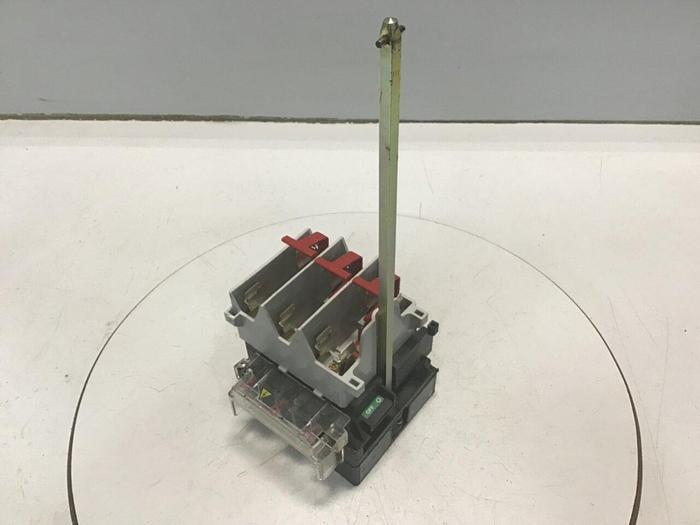 Used ALLEN BRADLEY 30 Amp Disconnect Switch 194R-NJ030P3 SER B #124261