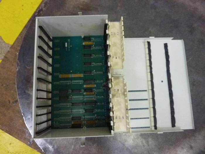 Used BARBER COLMAN Control Card Rack 40BB-211BC-CCA-A-00 USED