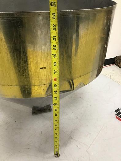 Used METAL FABRICATOR Hopper w/ Lid HOPPER USED #128601