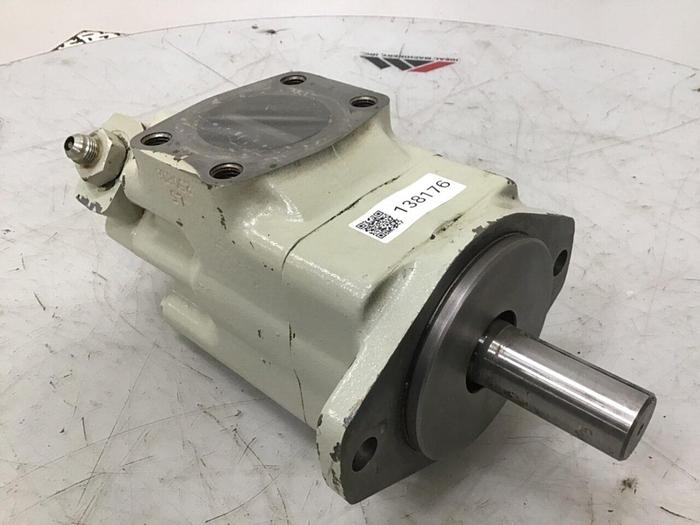 Used VICKERS Pump 3520V38E8 #138176