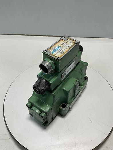 Used VICKERS DG4V-3-6C-M-W-B-40