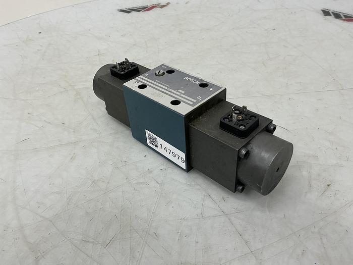 Used BOSCH 0 811 404 843