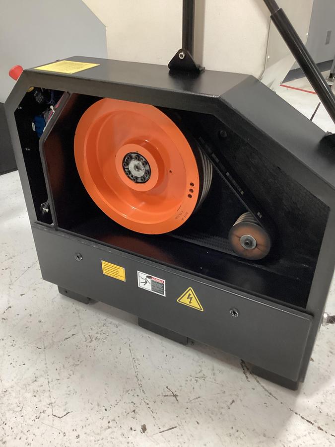 Used MILACRON MG-814 GRINDER / DNL