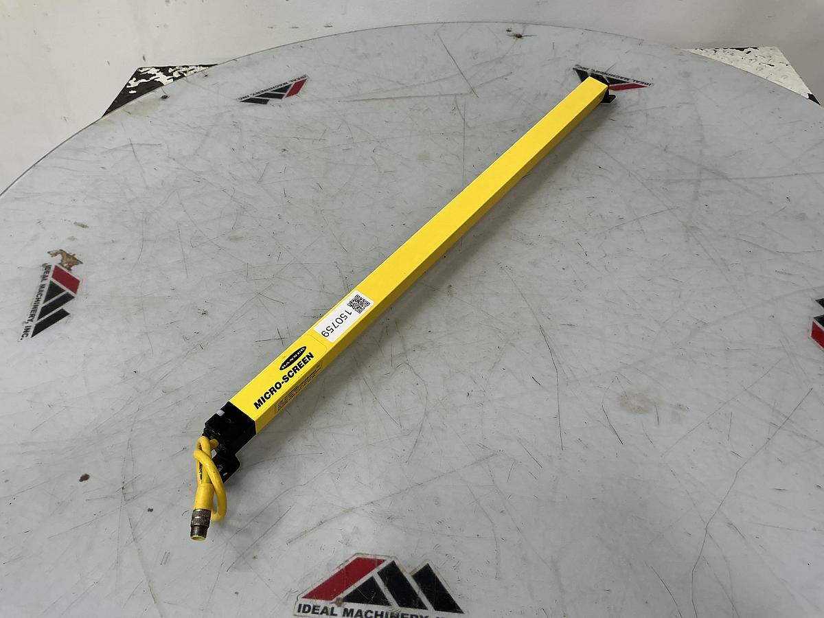 Used BANNER USE2824YP2