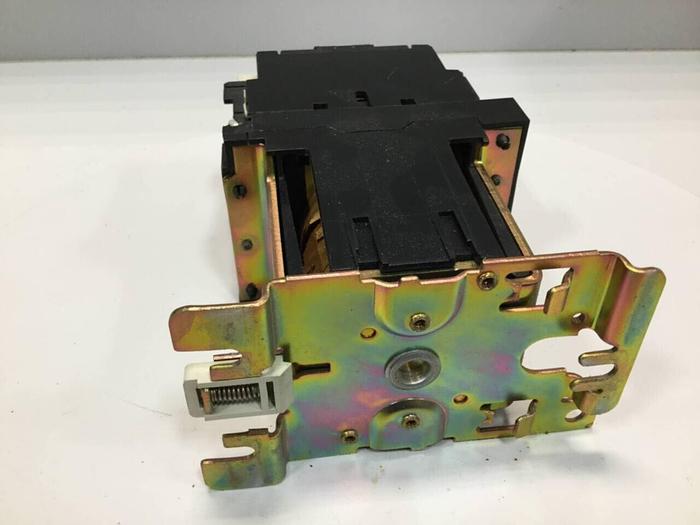 Used TELEMECANIQUE Contactor LP1D5011 #97929