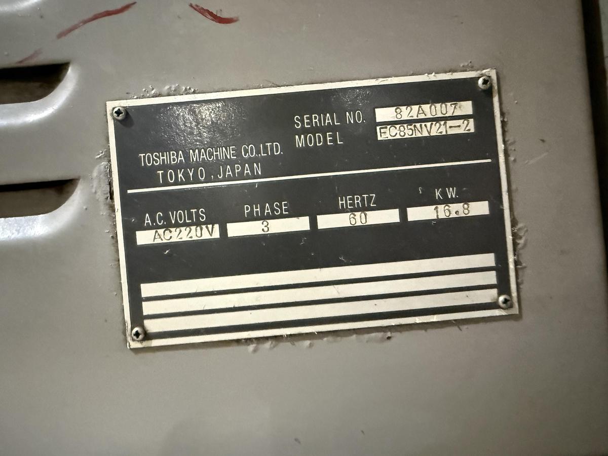 Used NEED WT 2003 TOSHIBA 85 Ton Injection Molding Machine EC85NV21-2 USED