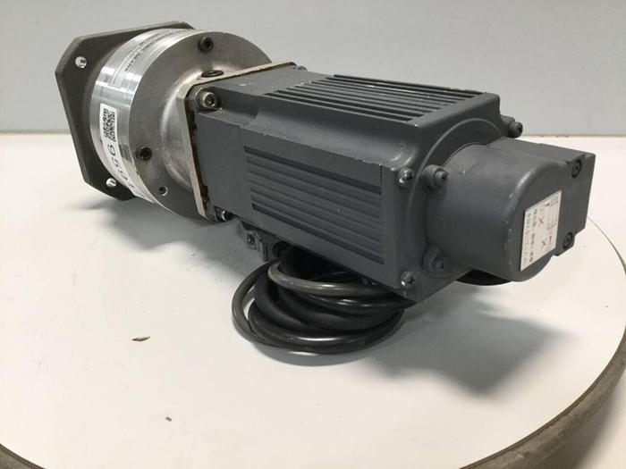 Used MITSUBISHI Servo Motor w/ Gear Motor HA-FH33B Used