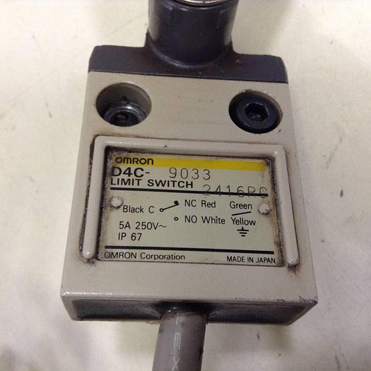 Used OMRON Limit Switch D4C-9033 #83667