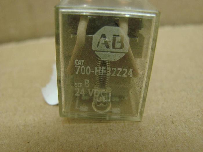 Used ALLEN BRADLEY Relay 700-HF272 SER B #13715
