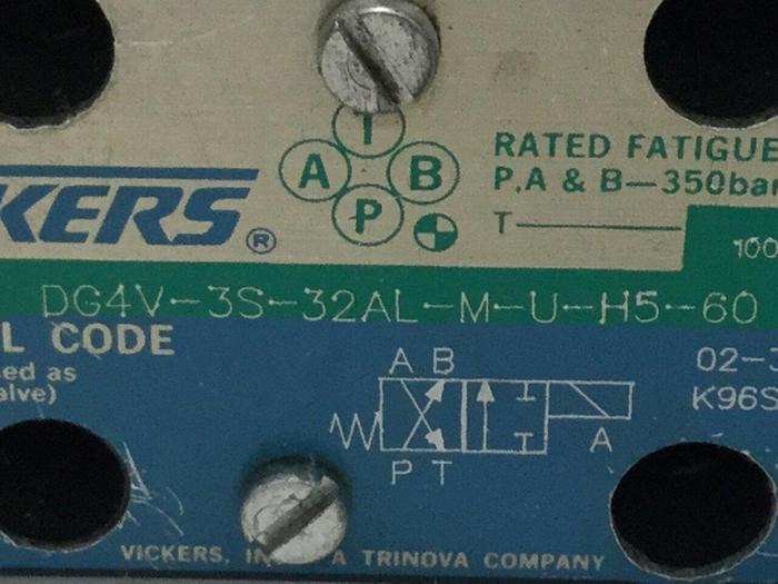 Used VICKERS Hydraulic Valve DG4V3S32ALMUH560 #110418