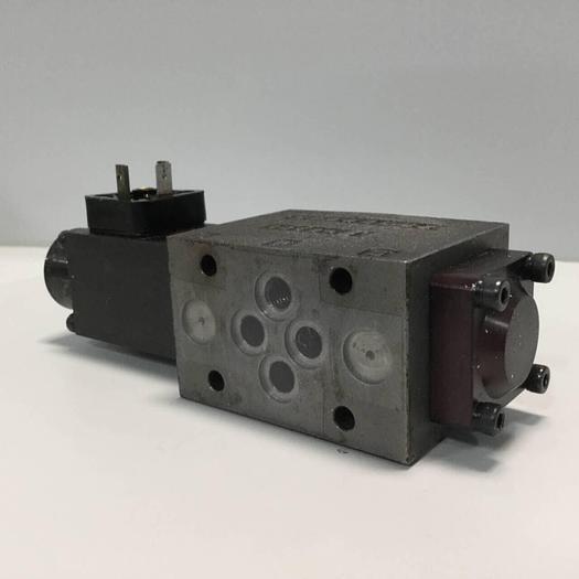 Used MOOG Valve WE42P06C21PAOBN #91747