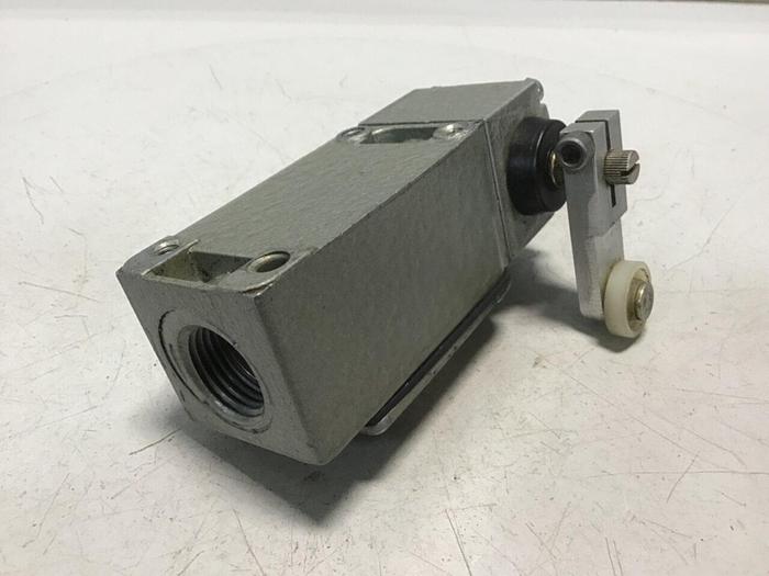 Used TELEMECANIQUE Limit Switch C3JK06 #121460