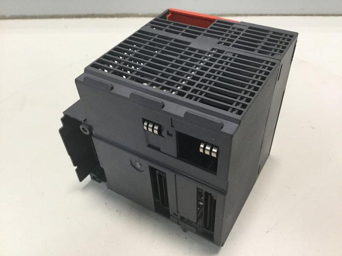 Used MITSUBISHI Power Module Q00JCPU #105536