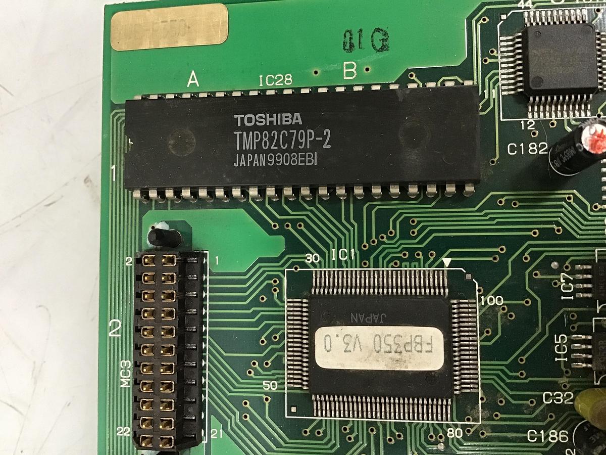 Used YASKAWA 68W2011273 CIRCUIT BOARD USED #118788