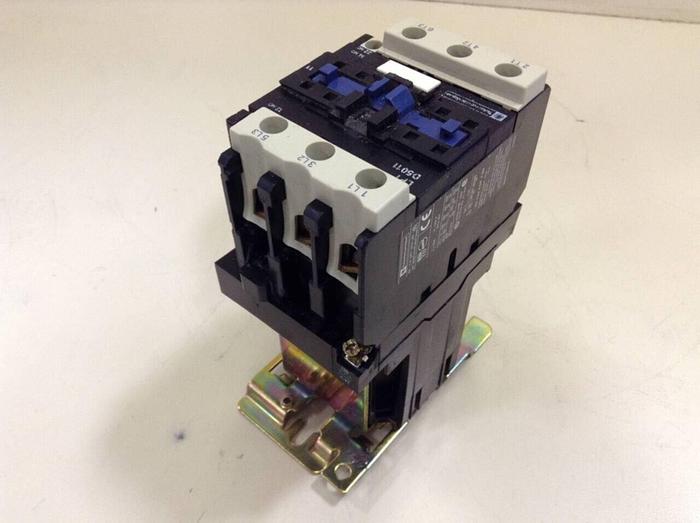 Used TELEMECANIQUE Contactor LP1D5011 #86237