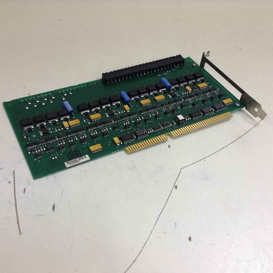 Used CINCINNATI MILACRON Circuit Board 3-542-1292A / BRACKET Used