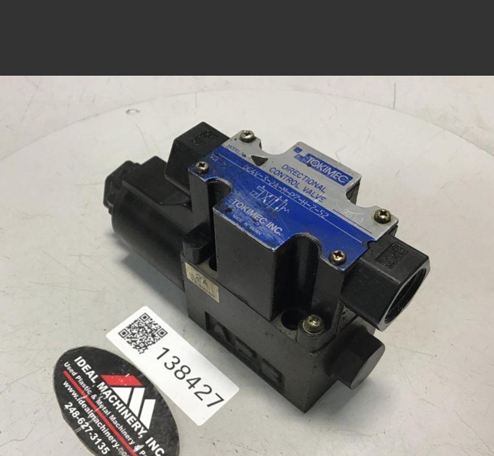 Used TOKIMEC Directional Control Valve DG4V-3-2A-M-P7-H-7-52 USED