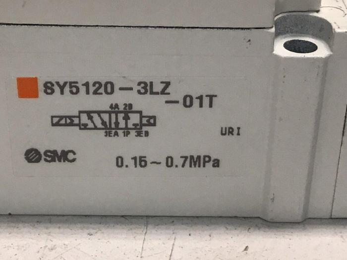 Used SMC Solenoid Valve SY5120-3LZ-01T #118822