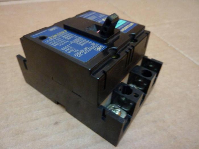 Used MITSUBISHI 10 Amp Circuit Breaker NF30-CS-10 #24750