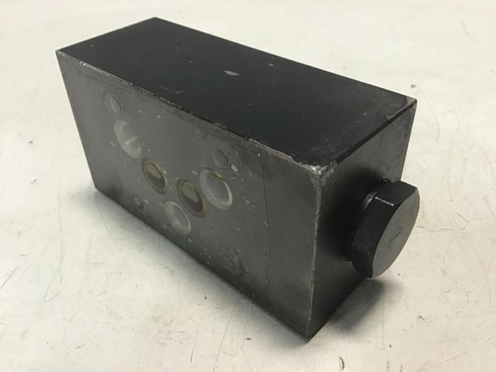 Used VICKERS Pilot Operated Check Valve DGMPC-5-ABK-BAK-30 #131953