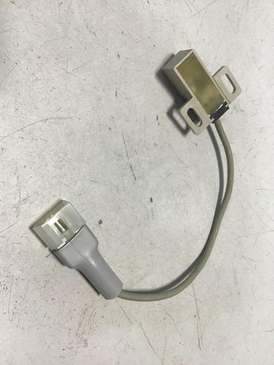 Used FUJI ELECTRIC Proximity Switch PE-B4D3 #128406