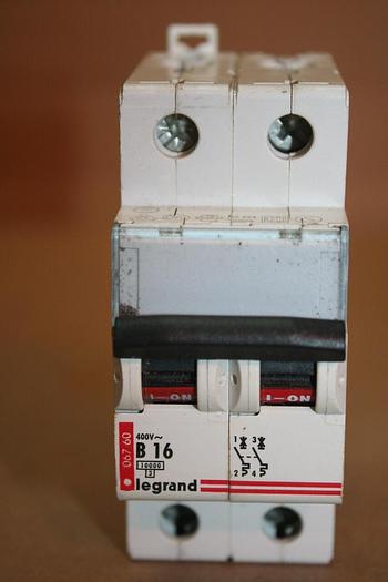 Used LEGRAND 16 Amp Circuit Breaker B16 #19878